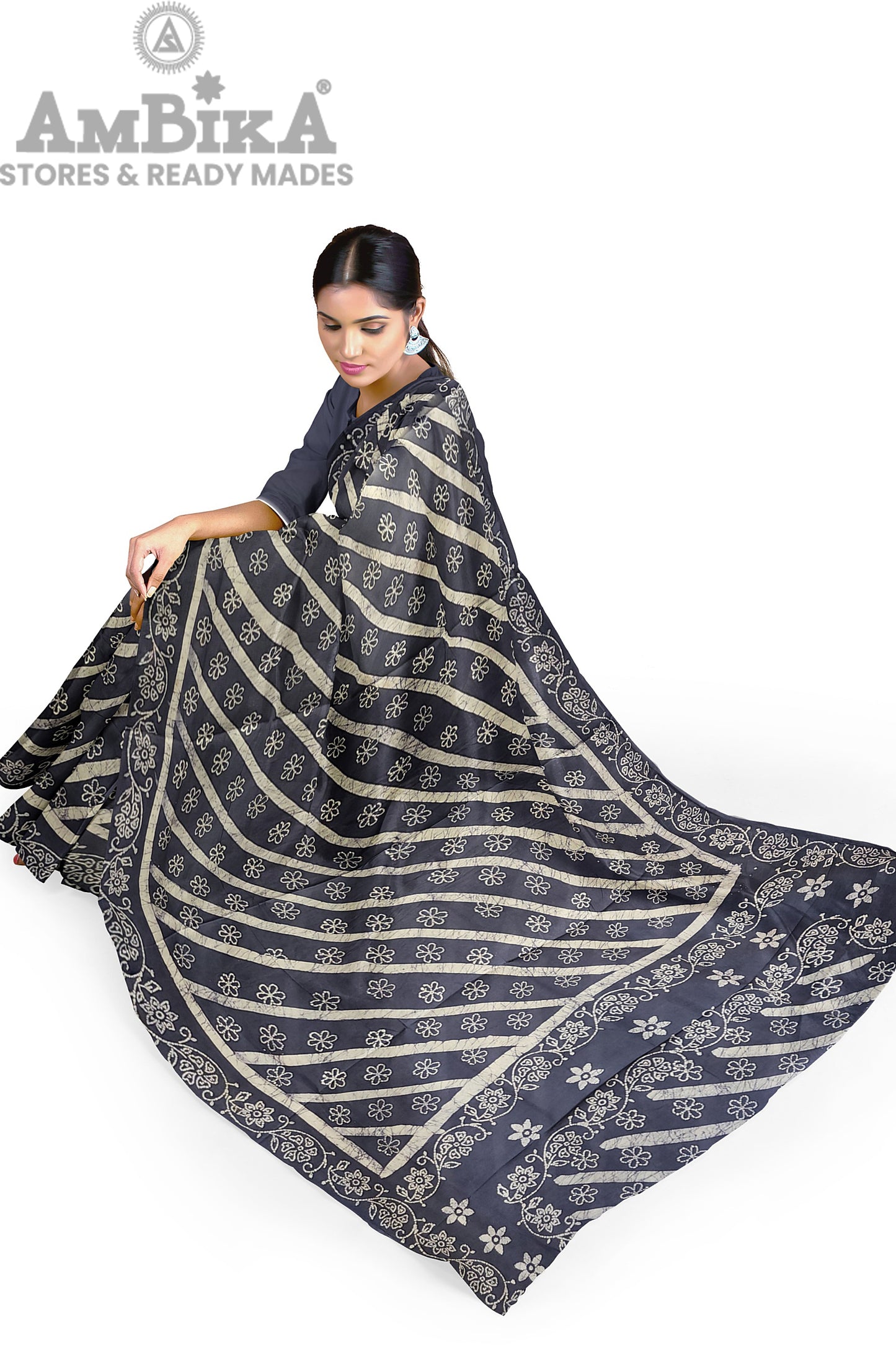 Women's Madurai Sungudi cotton saree -Hand Weaving and Wax Printed Unique Design without blouse Violet