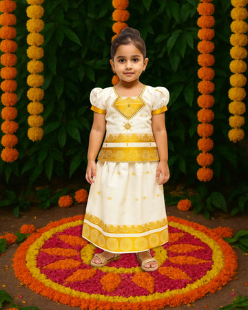 Girls Readymade Kerala Lehenga Choli PATTU PAVADAI Latest Pattu Langa (White Gold)
