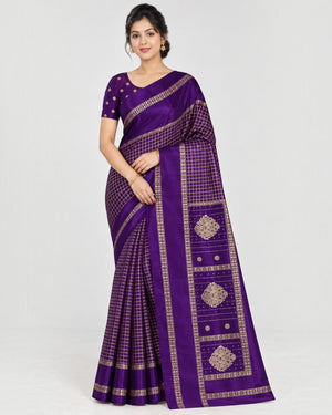 பெண்களுக்கான டர்க்கி சில்க் புடவை மற்றும் பிளவுஸ் பீஸ் – பிளம் பர்பிள் கோல்டு செக்ஸ் | பாரிஸ் பியூட்டி