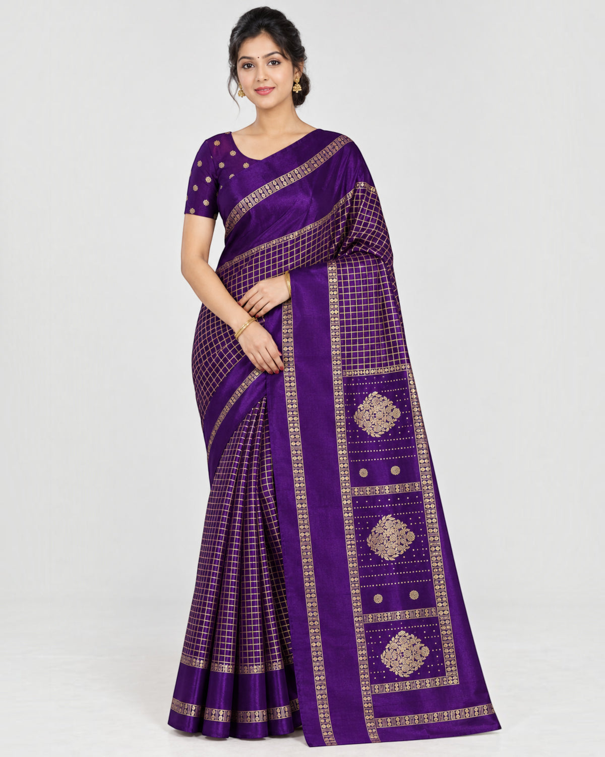 பெண்களுக்கான டர்க்கி சில்க் புடவை மற்றும் பிளவுஸ் பீஸ் – பிளம் பர்பிள் கோல்டு செக்ஸ் | பாரிஸ் பியூட்டி