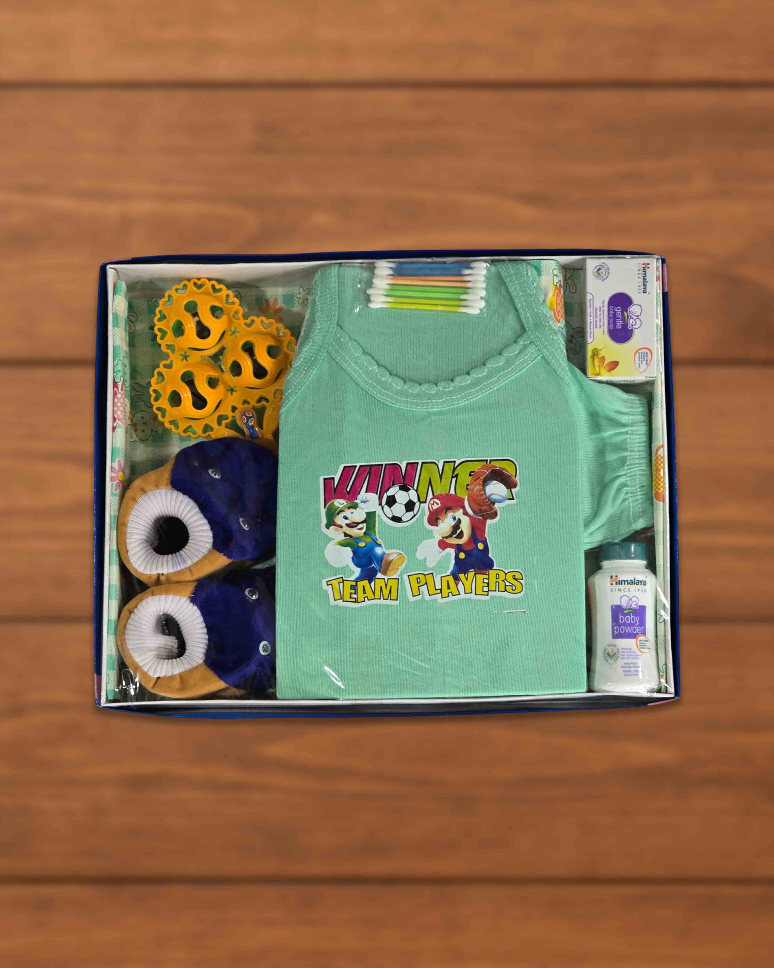 Newborn Gift Set - 6 Pcs Baby Gift Hamper Set for 0-6 Months, Baby Shoe, Toy, Ear Buds, Shop, Lotion, Skin-Friendly Baby Clothes, Chemical-Free Dyes