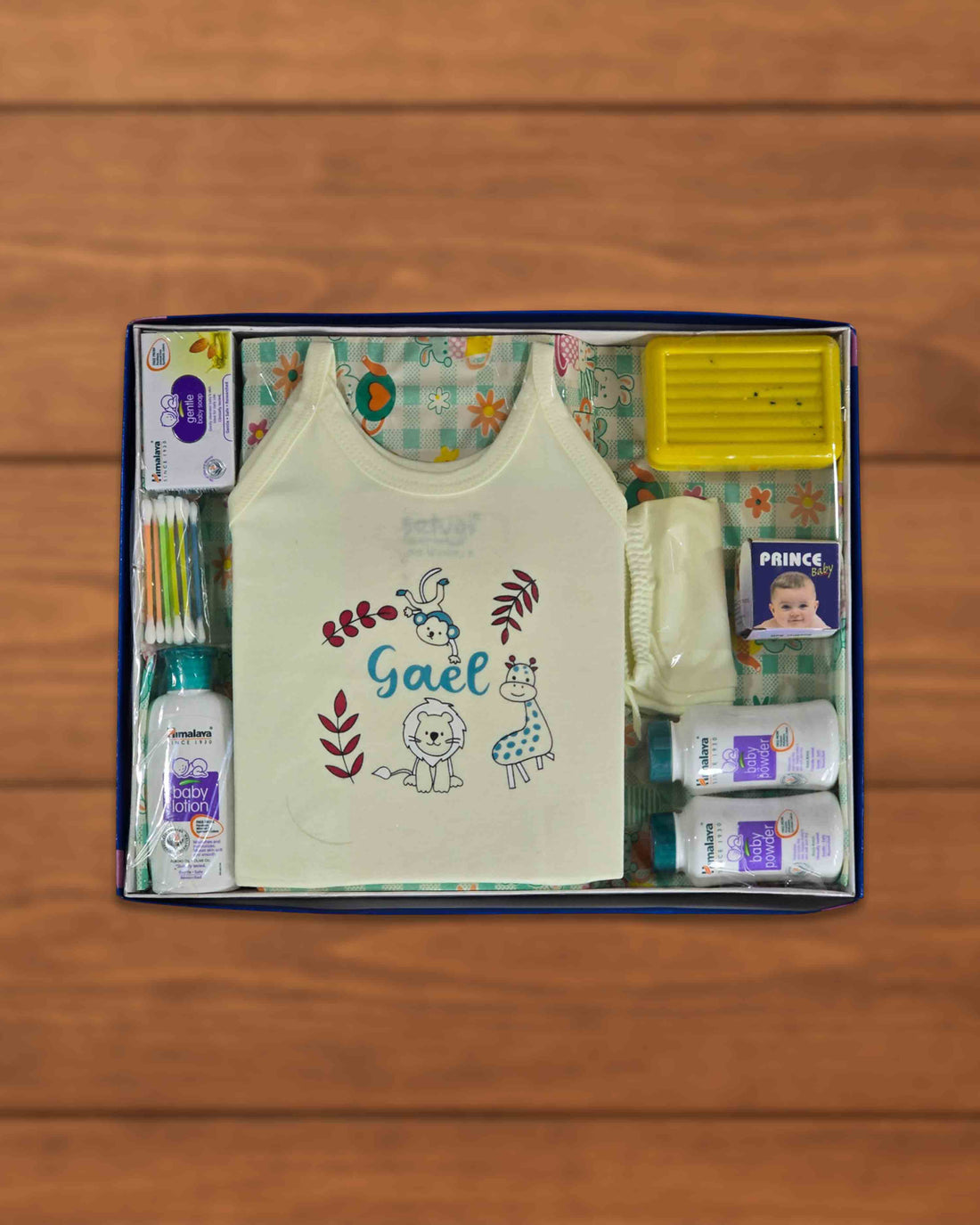 Newborn Gift Set - 7 Pcs Clothing Hamper Baby Gift Set for Newborn 0-3 Months | Bath & Skin Care | Best Gift Set for Unisex Baby
