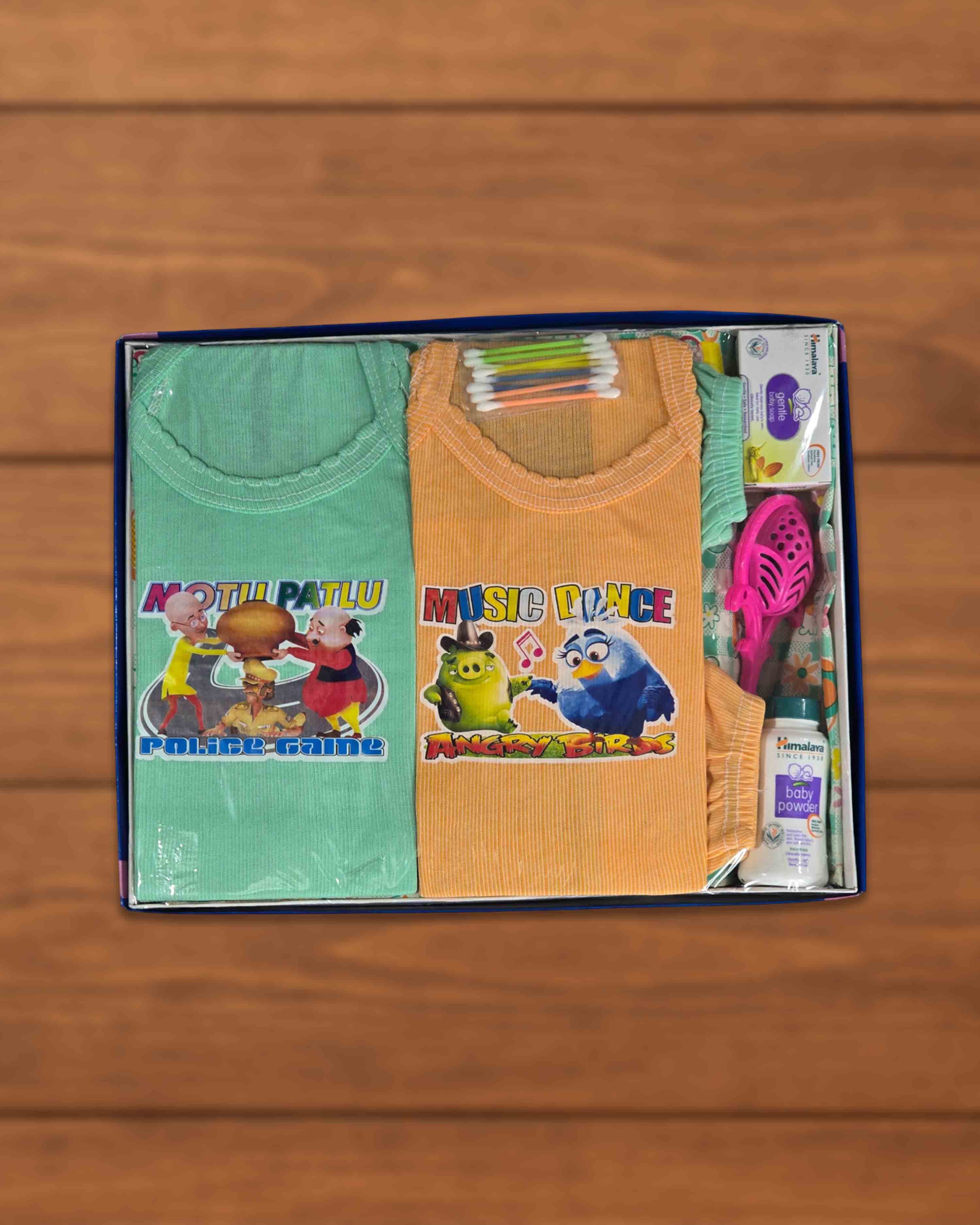 6pcs Newborn Baby Gift Set Has All Newborn Baby Essential | Bath & Skin Care, Best Gift Set for Unisex Baby (0-6 Month)