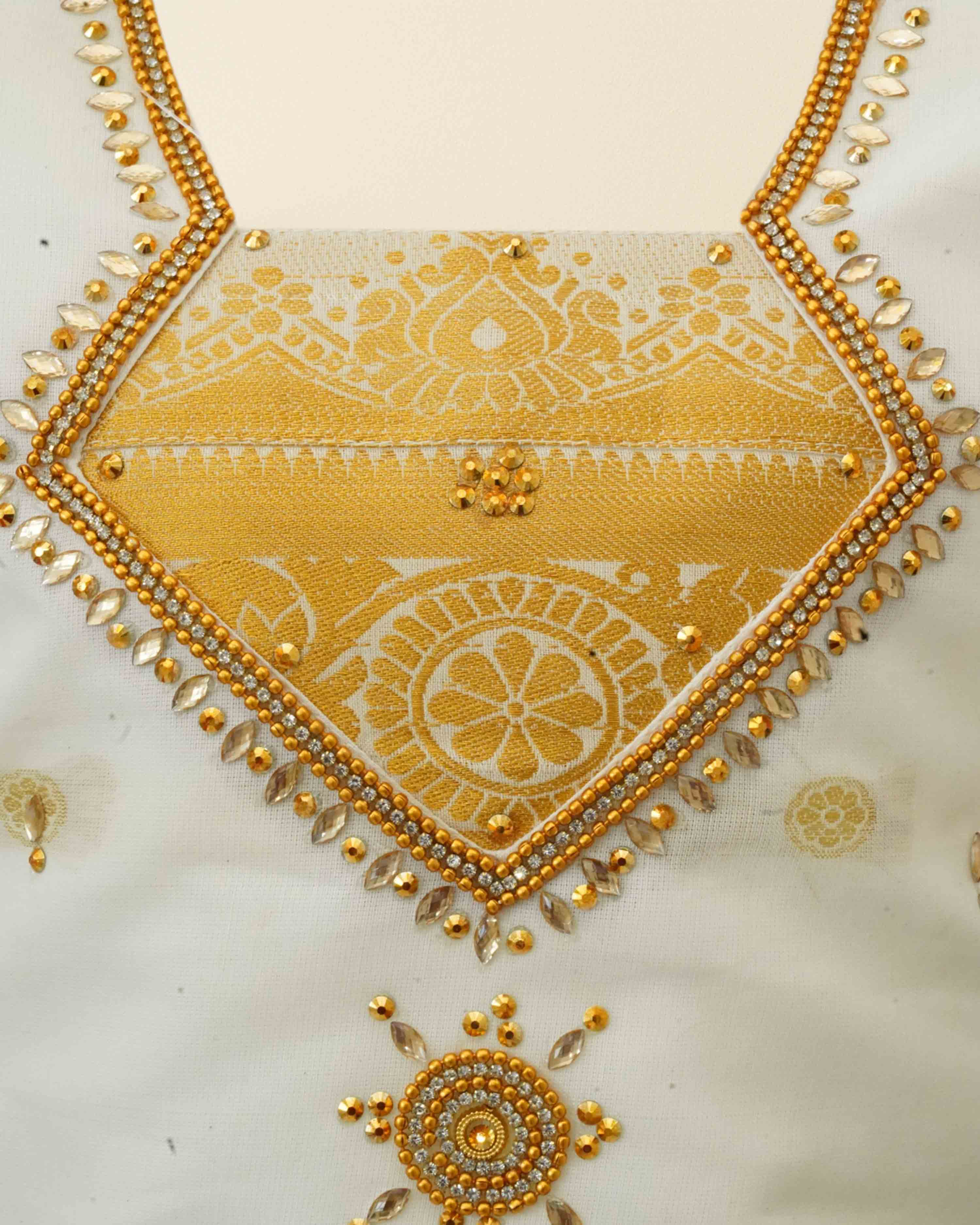 Girls Readymade Kerala Lehenga Choli PATTU PAVADAI Latest Pattu Langa (White Gold)