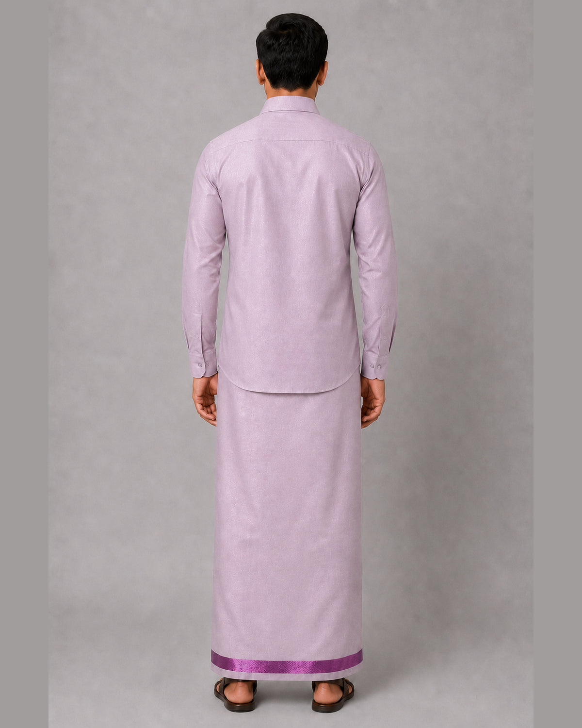 Men’s pale mauve tissue shirt and single dhoti with magenta jari border, rear – Ambika Stores